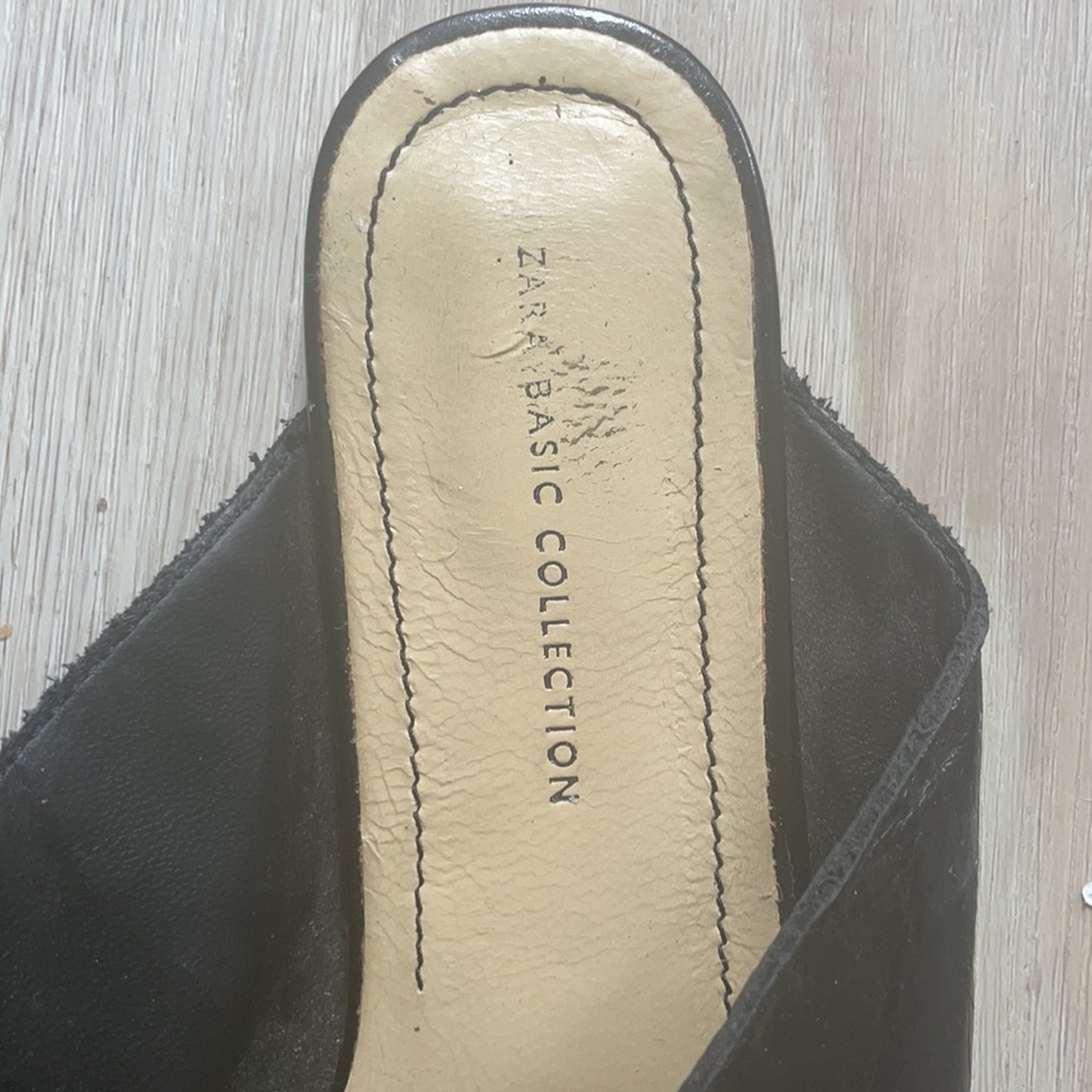 Leather flat slides - Picture 3 of 6